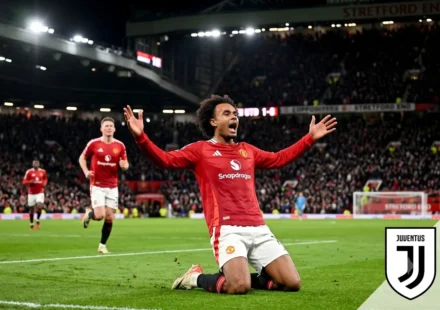 Joshua Zirkzee transfer to Juventus with the Manchester United striker linked to a summer move back to Serie A.